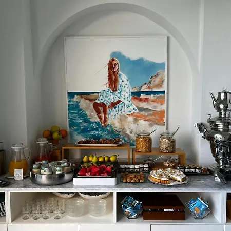 Oda ve Kahvaltı La Dolce A