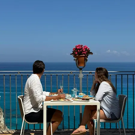 La Dolce A 4*