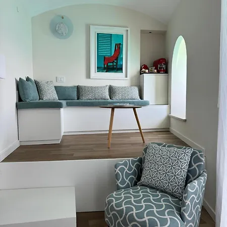 La Dolce A Bed and breakfast 4*