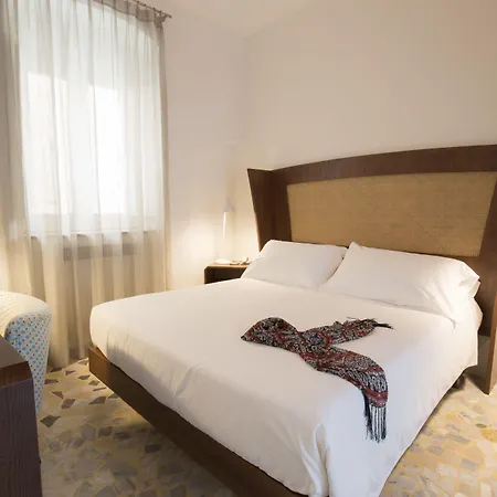 La Dolce A Bed and Breakfast 4*