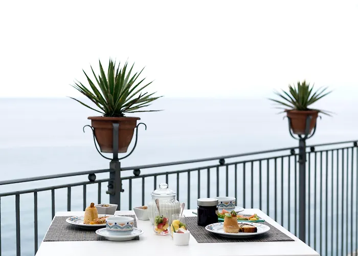 La Dolce A Bed & Breakfast